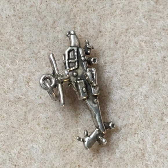 Sterling Silver Helicopter Pendant - Picture 3 of 4